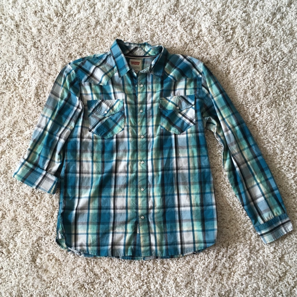 Levi Pearl Snap Plaid Button Down